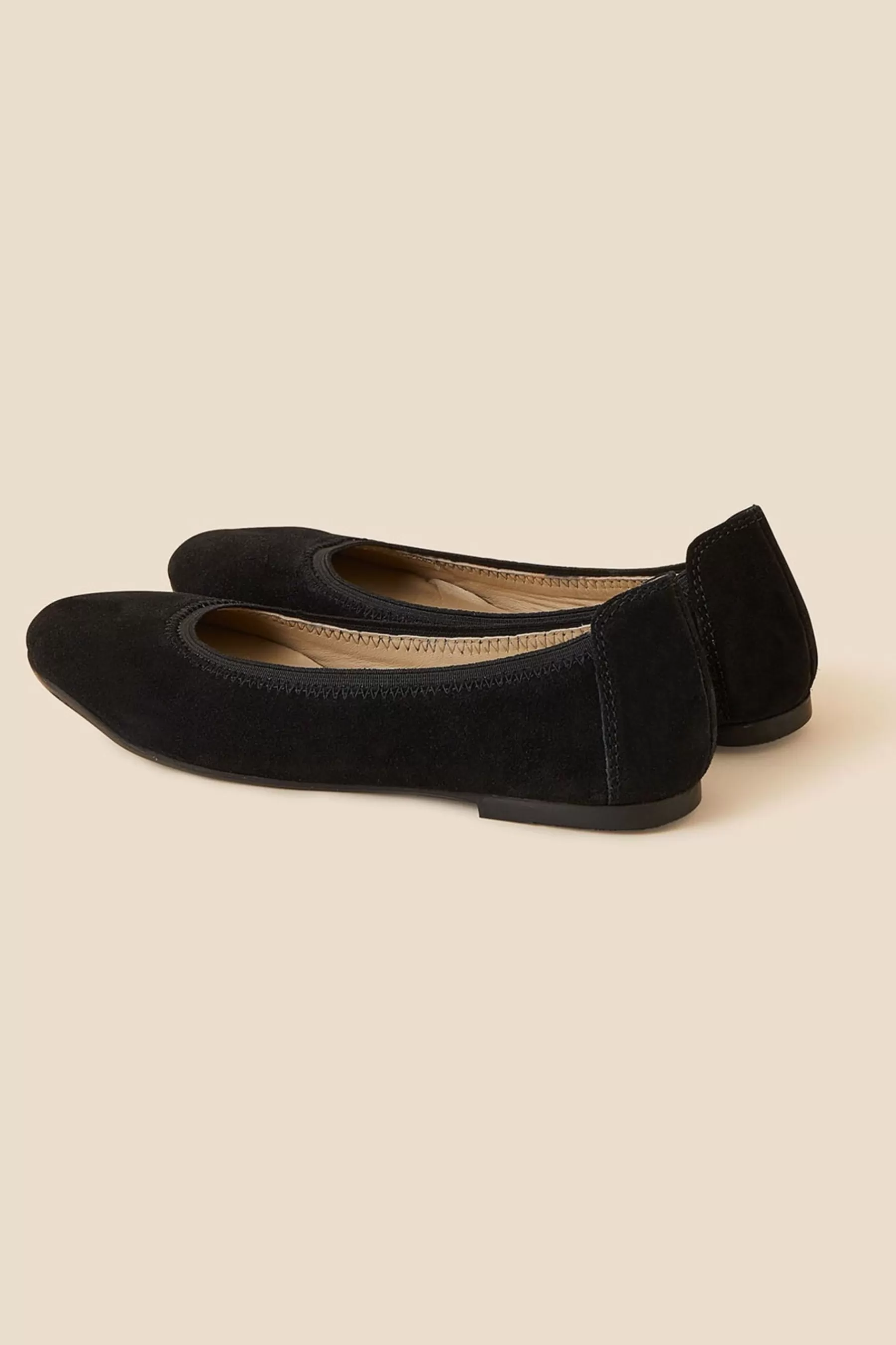 Accessorize Flat | Elastic Suede Ballerina Flats Black