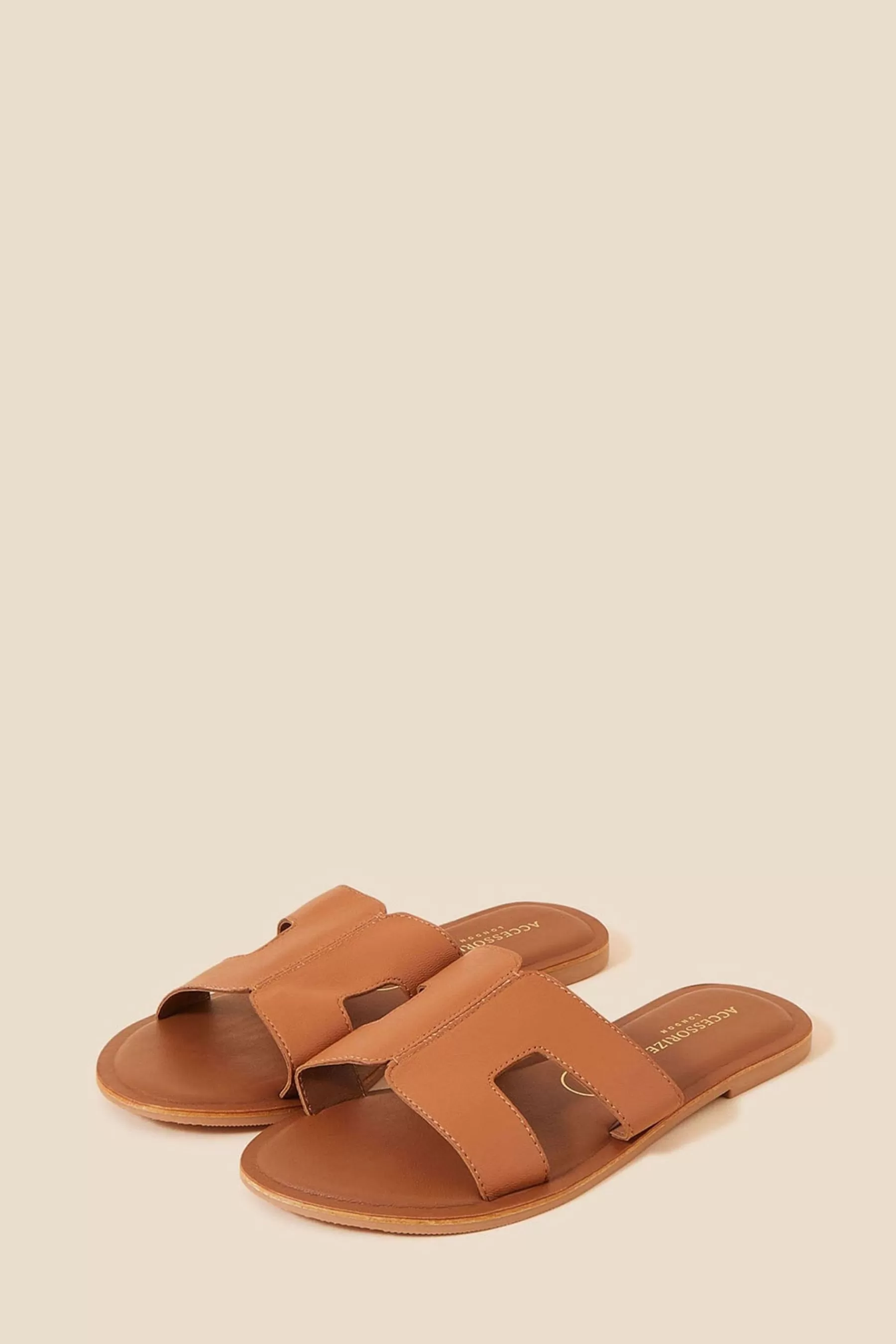 Accessorize Sandals- Wide Fit Cut-Out Leather Sliders Natural