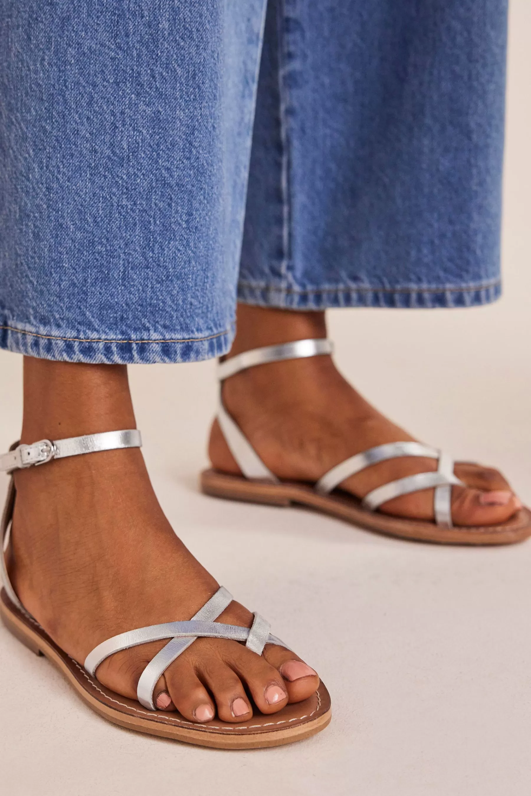 Boden Sandals- Easy Flat Sandals Silver