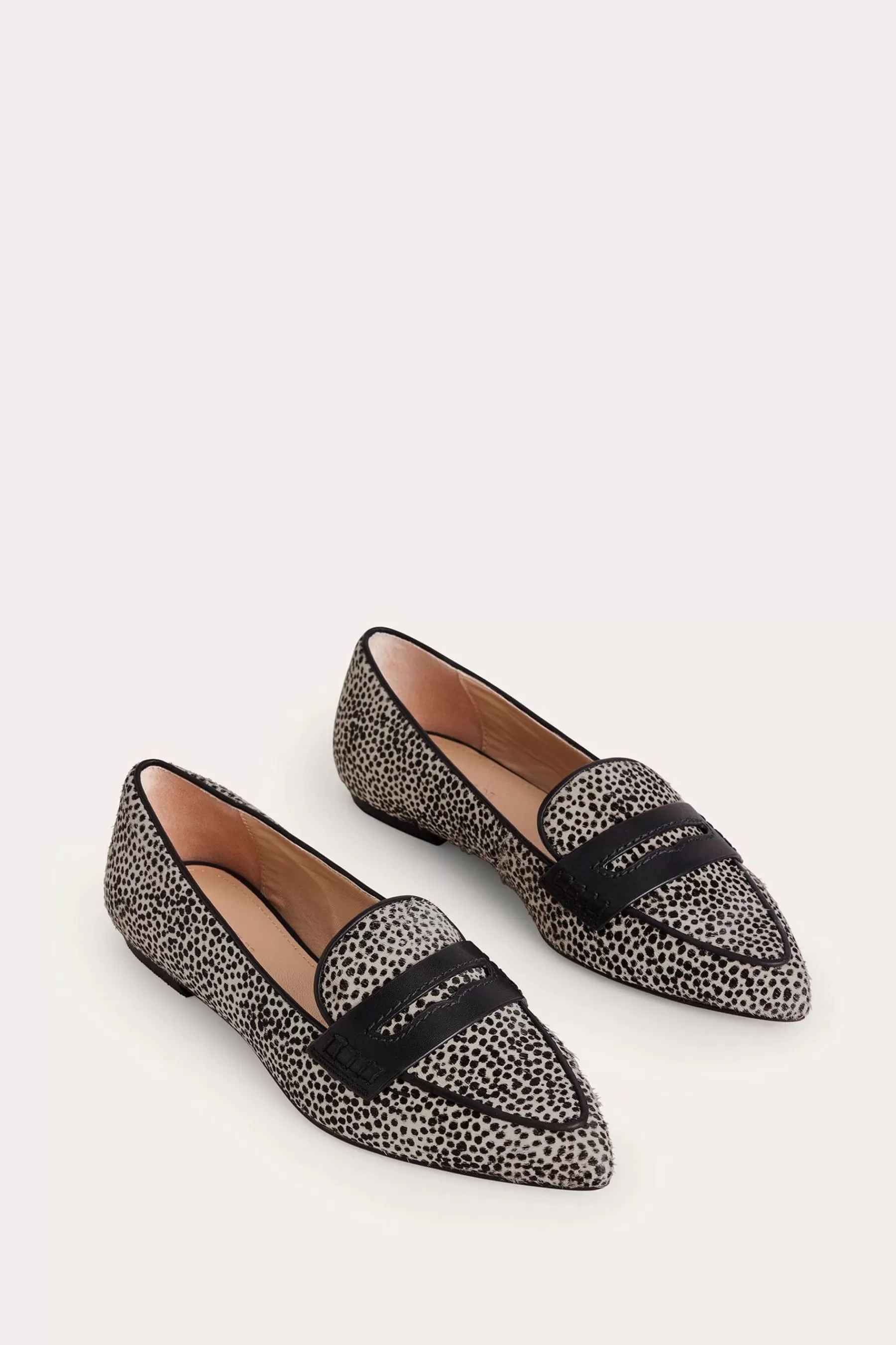 Boden Flat- Pointed Loafers Animal