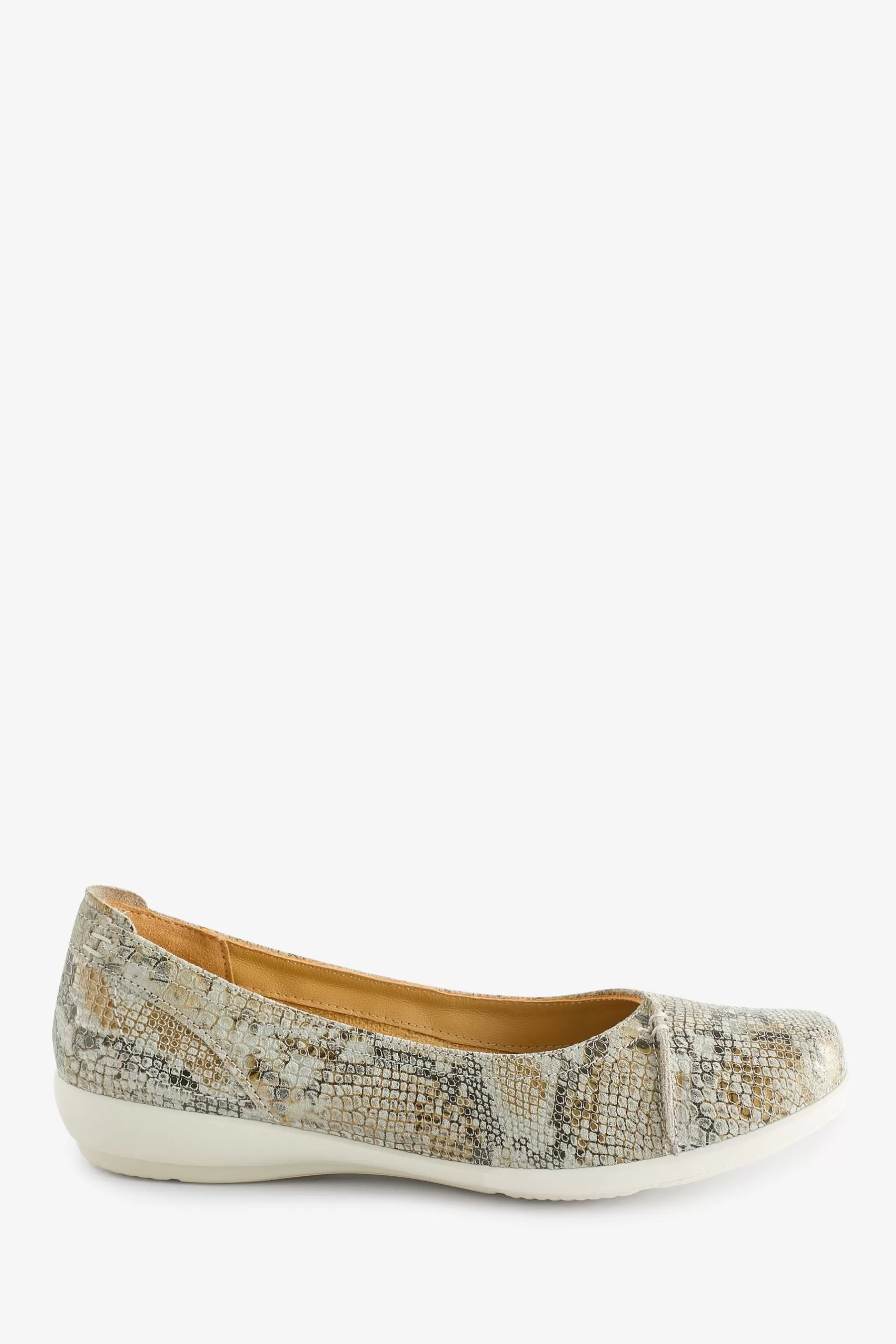 Hotter Flat | Robyn Ii Slip-On Wide Fit Shoes Natural