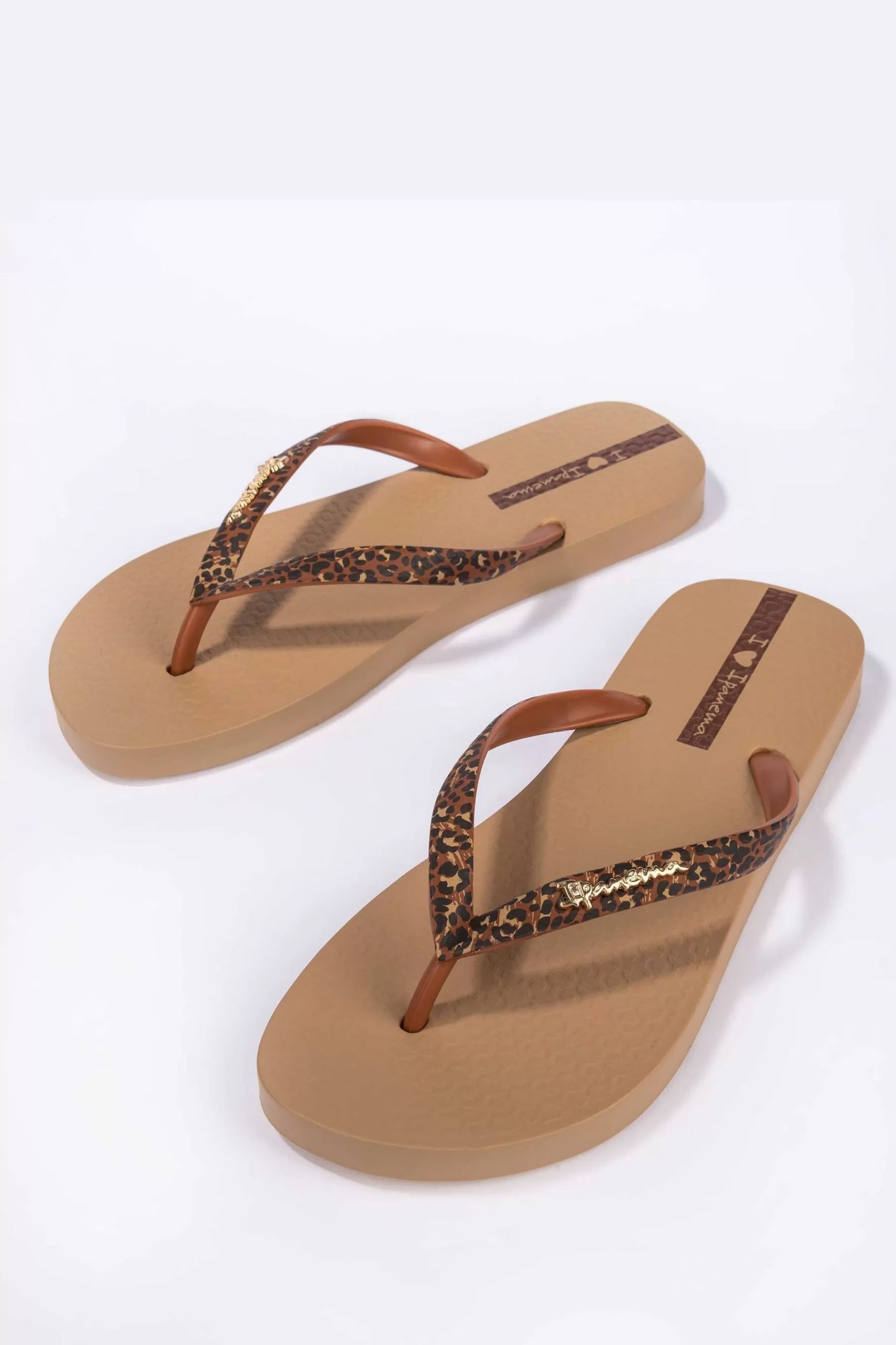 Ipanema Sandals- Duna Animal Flip Flops Natural