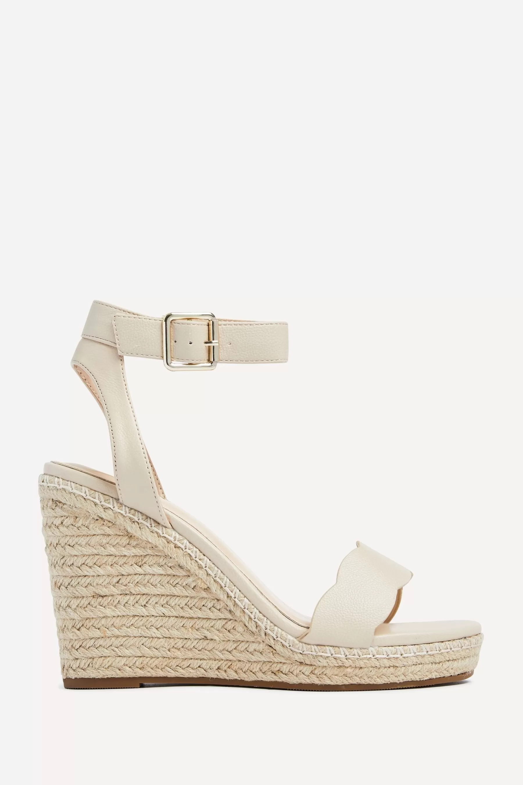 Linzi Sandals- Italy Rope Platform Wedges With Scalloped Edging Cream