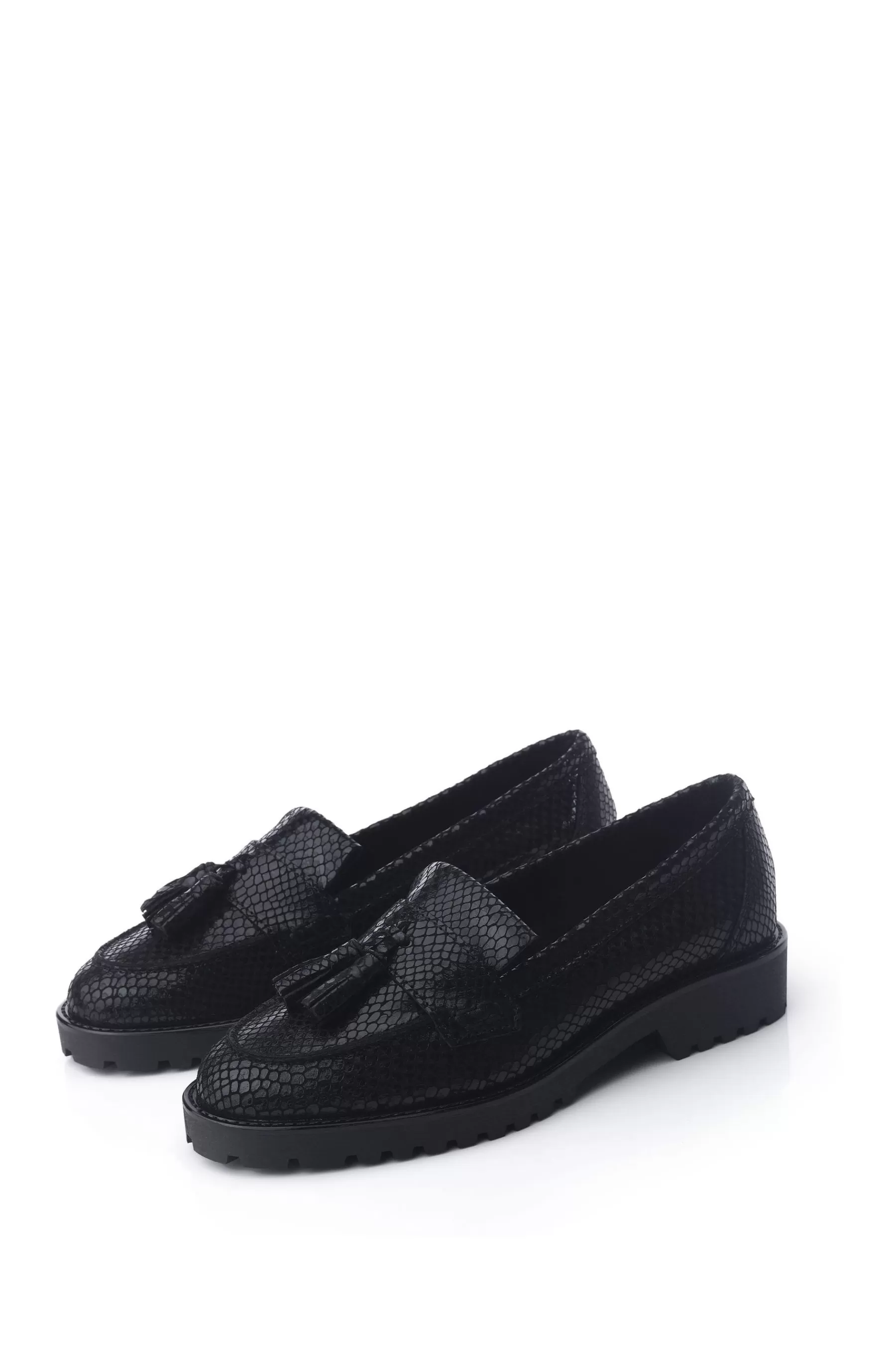 Moda in Pelle Flat- Eliona Cleated Fringe Loafers Black