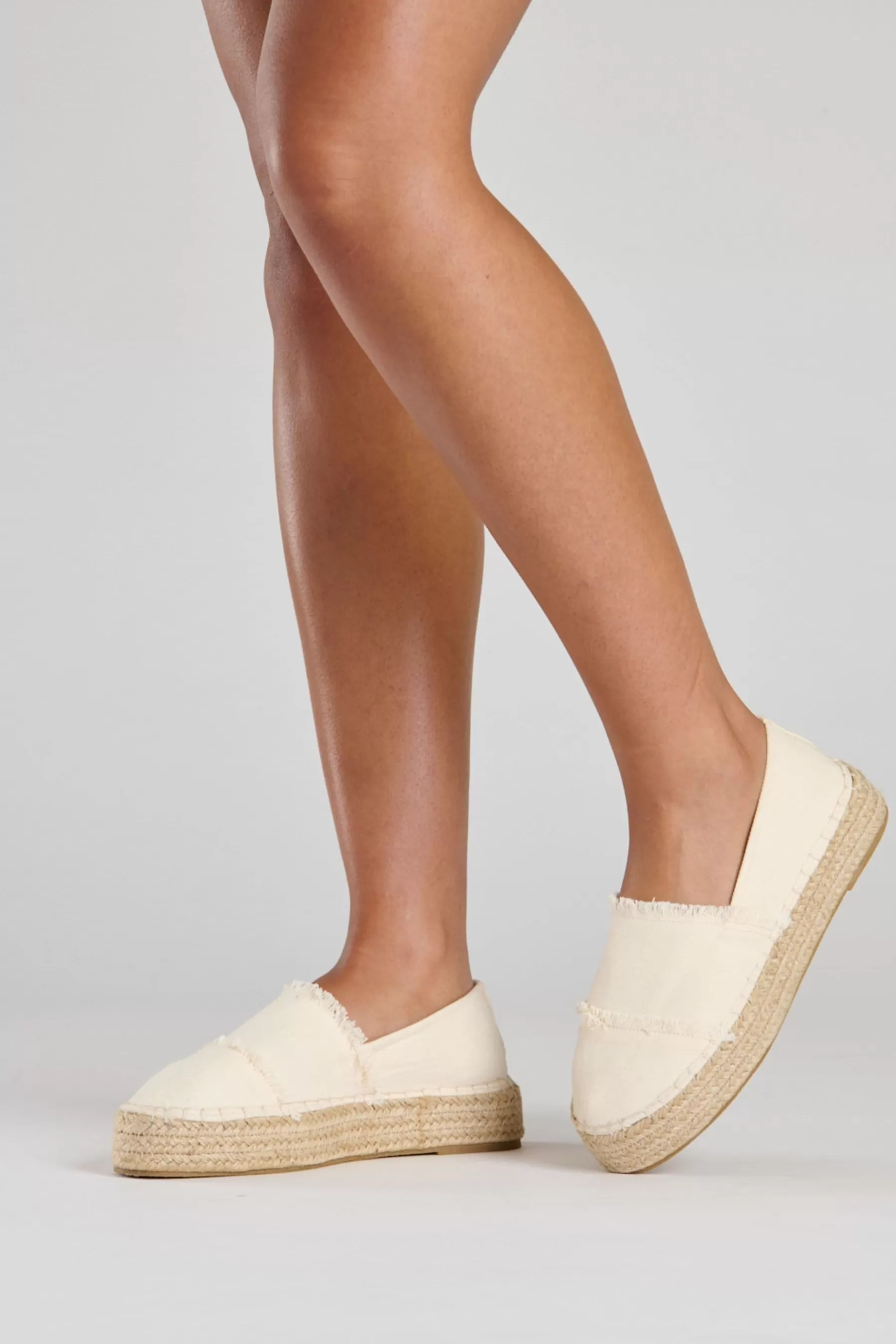 South Beach Flat- Frayed Espadrille Cream