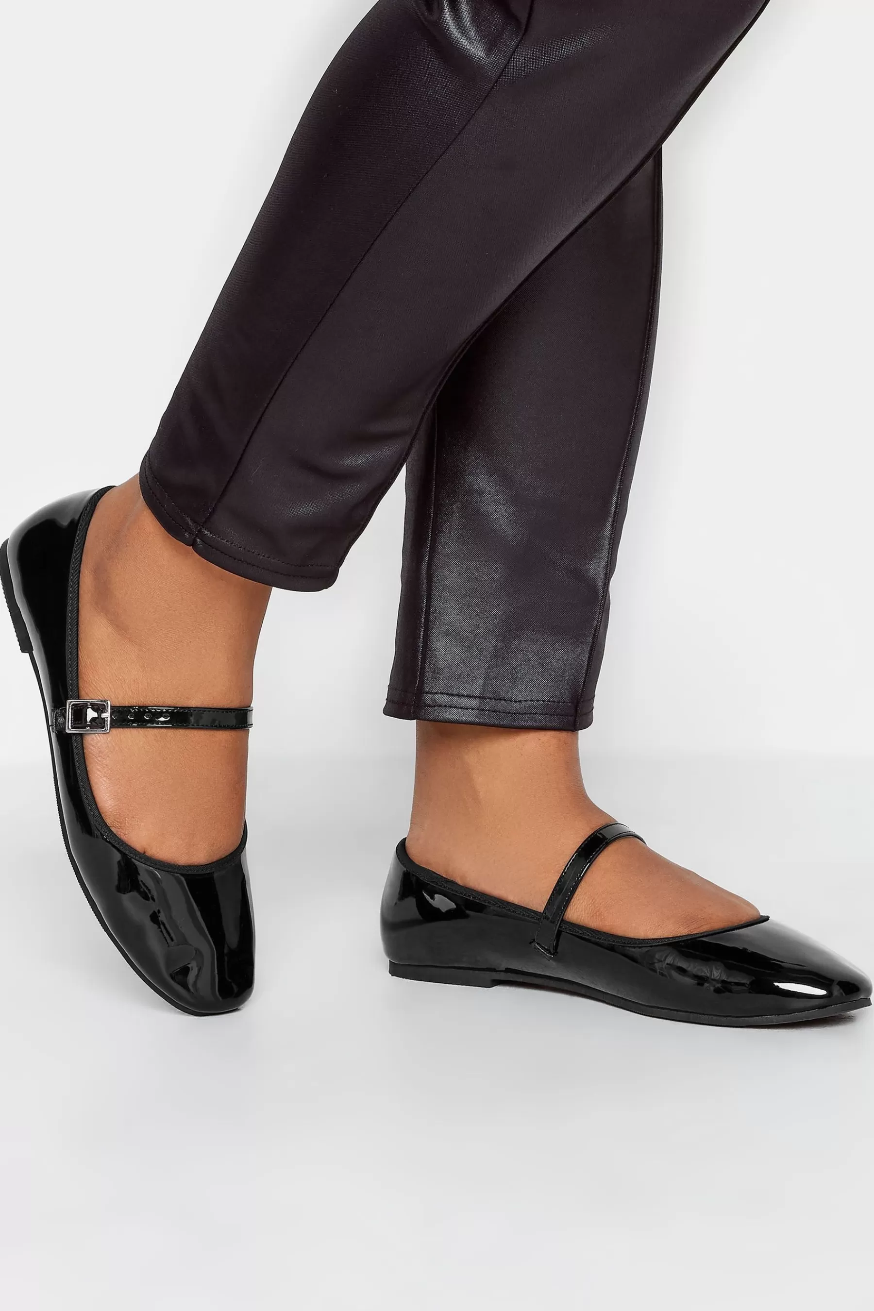 Yours Curve Flat- Extra-Wide Fit Mary Jane Shoes Black